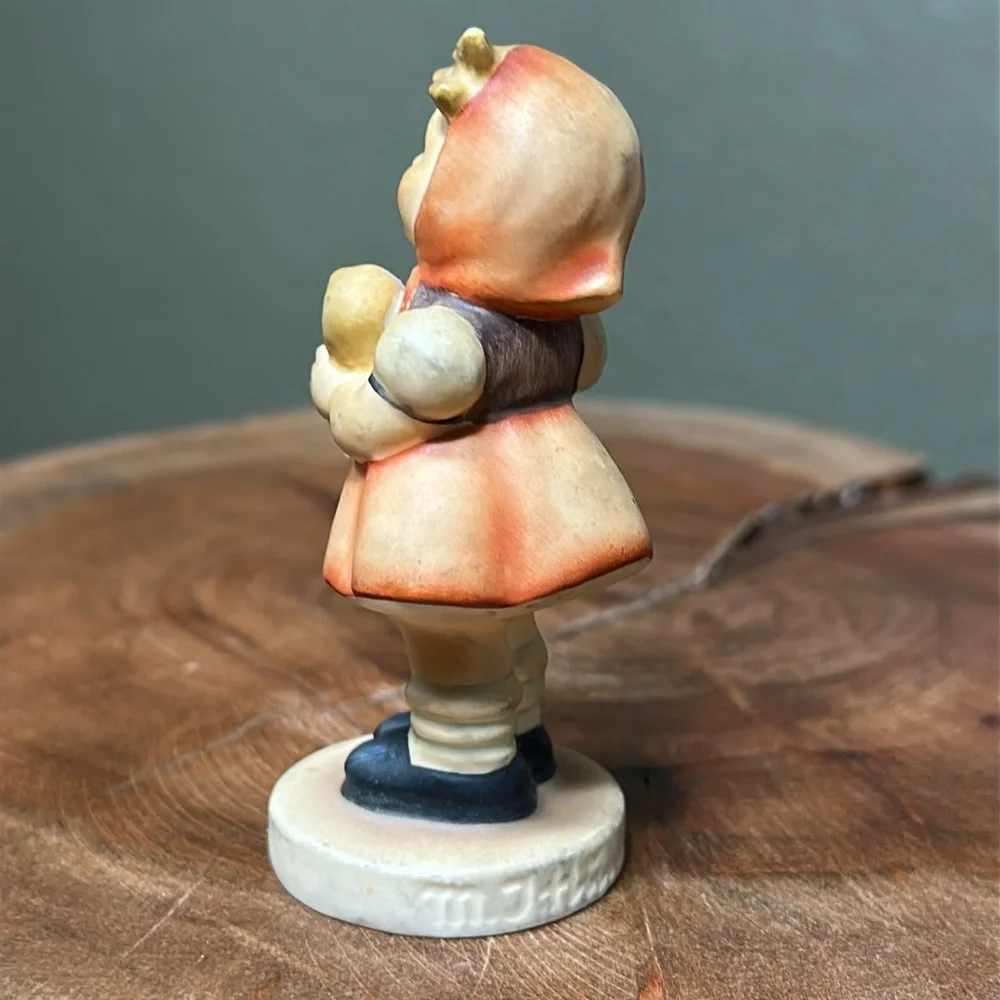 HUMMEL "Girl with Doll" #239 B - Picture 4 of 7